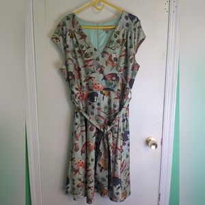 Lindy Bop criss cross neckline green woodland fall print sz 14 us